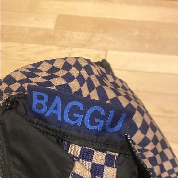 BAGGU Black and Tan Checkered Shoulder Bag - Picture 2 of 2